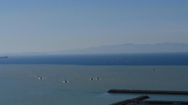 有田箕島漁港に帰港する漁船